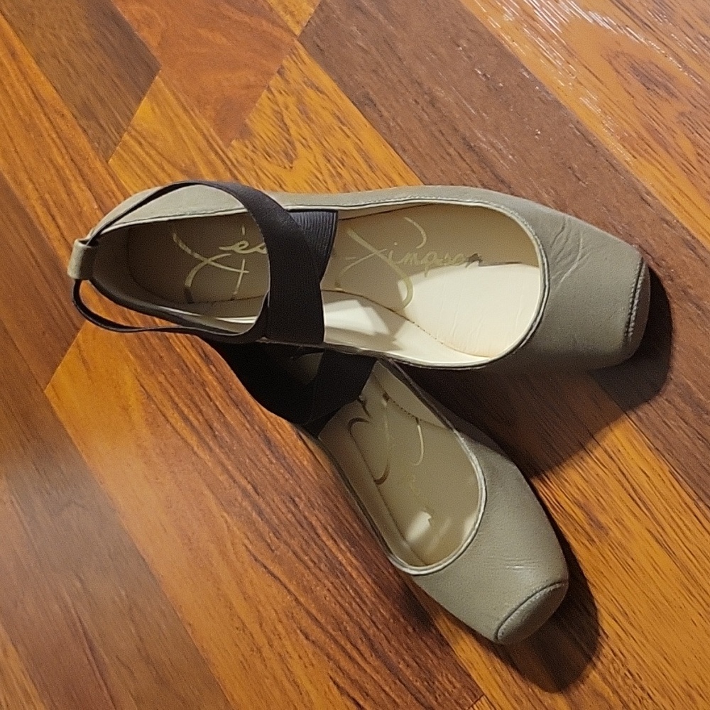 Jessica Simpson ballet style flats